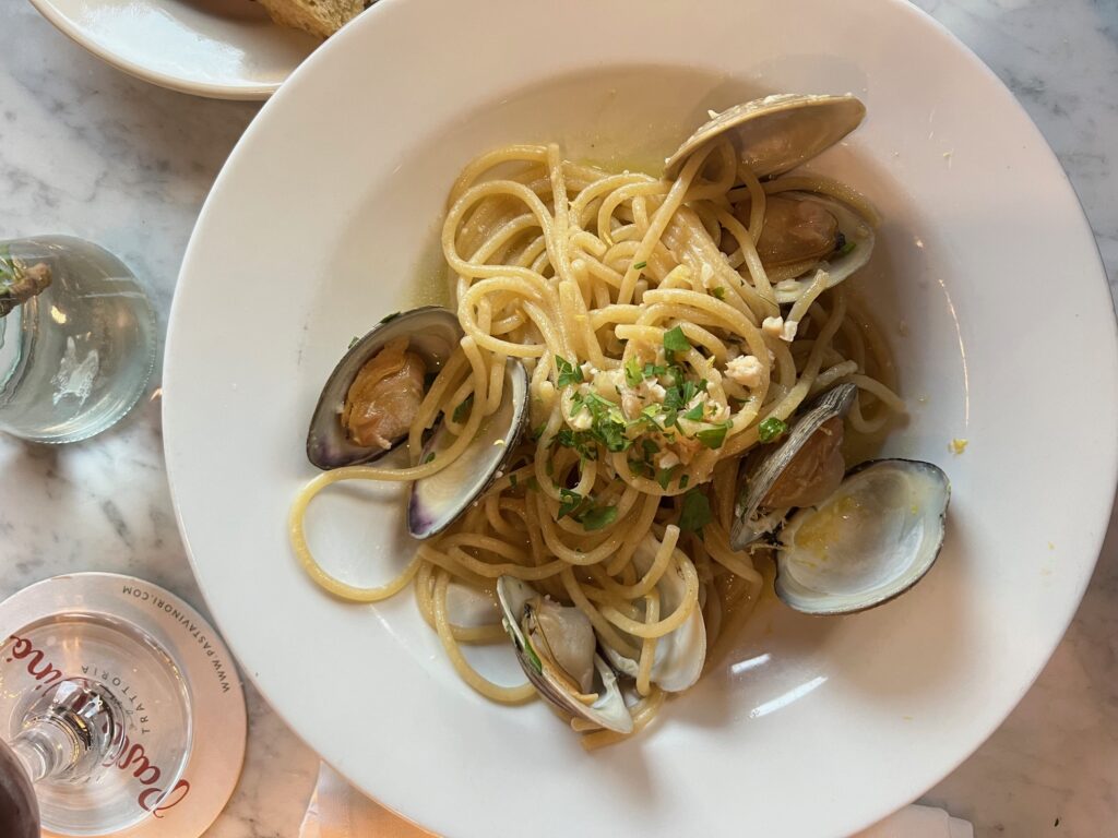 A beautiful dinner of spaghetti vongole.